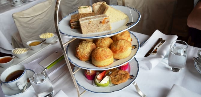Afternoon Tea_snittar & scones_Grand Hôtel