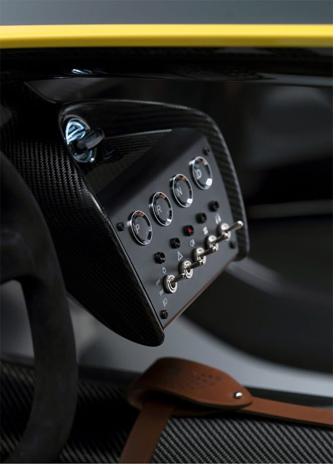 aston-speedster4