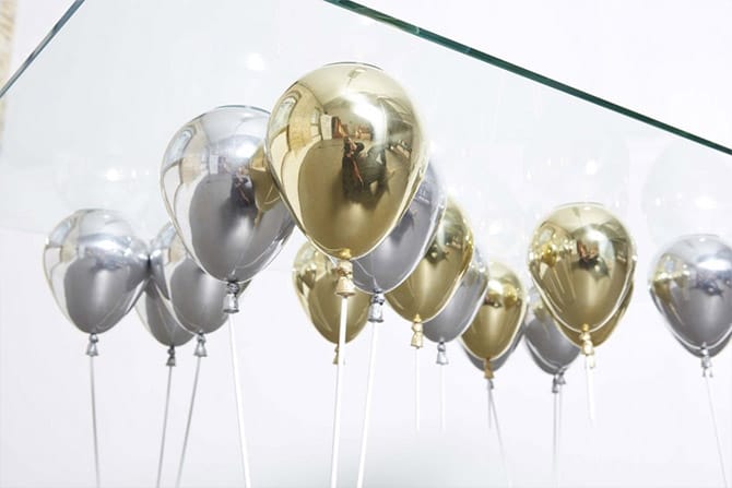up-table-baloons2