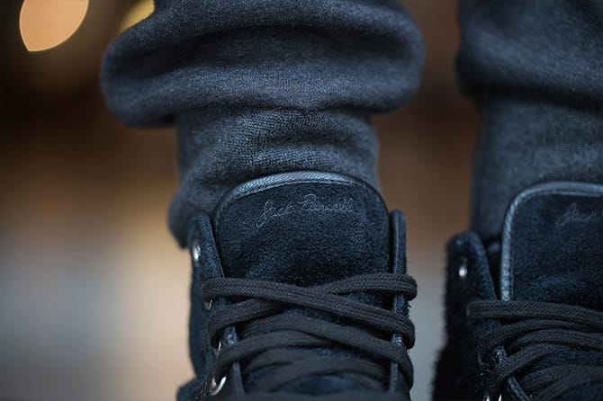 invincible-converse-lyx3