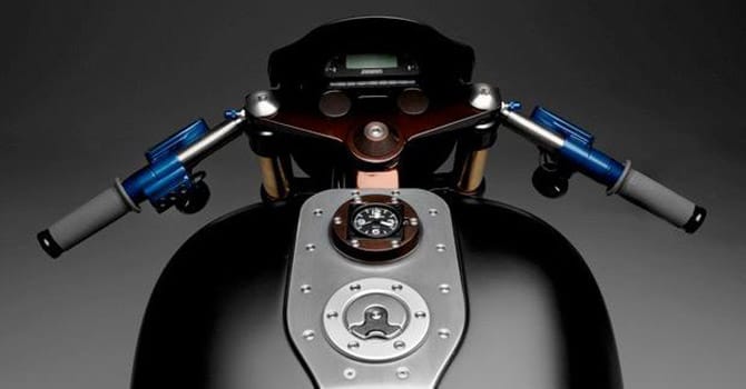 Bell-&-Ross-Handelbars
