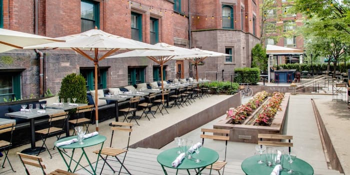 ChampagneCharlies_HighLineHotel_NY
