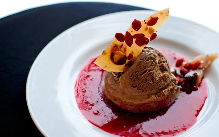 Frederik Zäll_glass_dessert_hasselmötsbräck