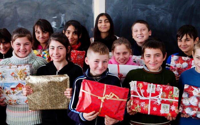 Klassfoto. Aktion Julklappen i Rumänien