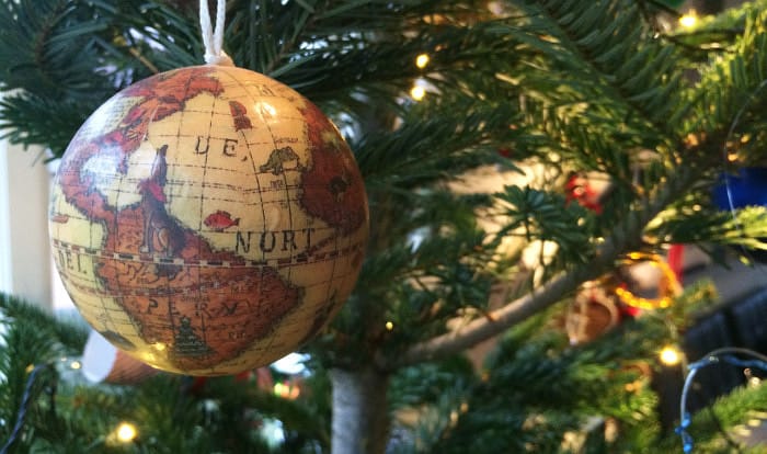 God Jul Julgranskula_jordglob_Lyx
