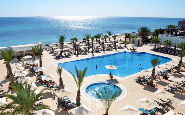 Tunisien_Radisson Blu_Hammamet_Pool_Beach_700