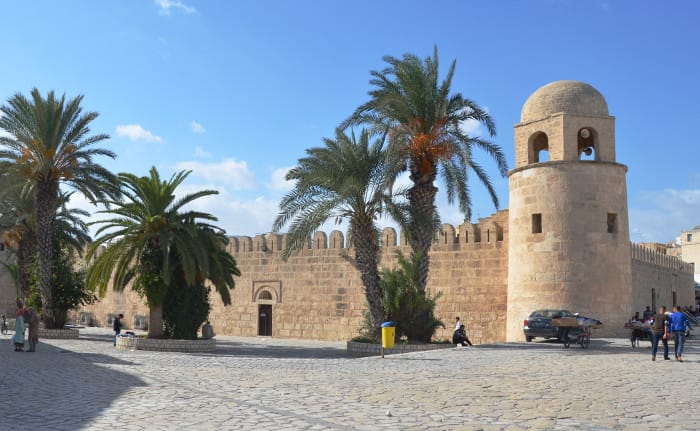 Sousse_Medina_wall_700
