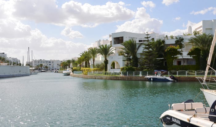 Yasmine_Hammamet_kanalhus_700
