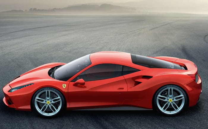Ferrari 488 GTB_laterale