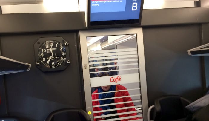 MTR Express_Breitling