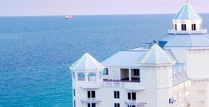 Maria Åkerberg Pelican Beach Resort