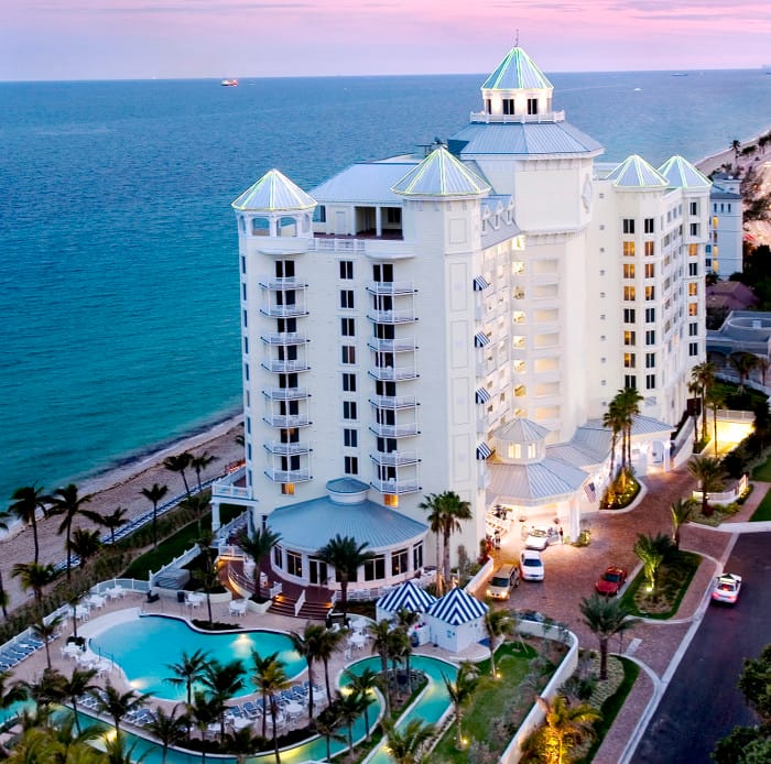 Pelican Beach Resort