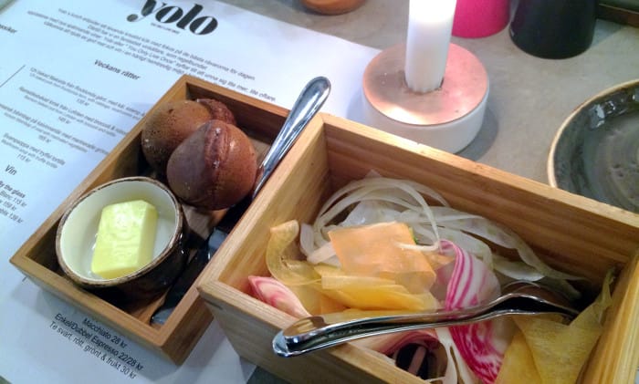 Yolo_lunch_sallad och bröd
