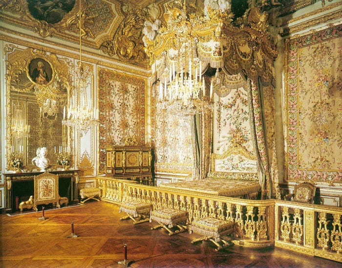 Versailles_chateau_de_Queens_Chamber_marie_antoinette_hotell_INTEXT