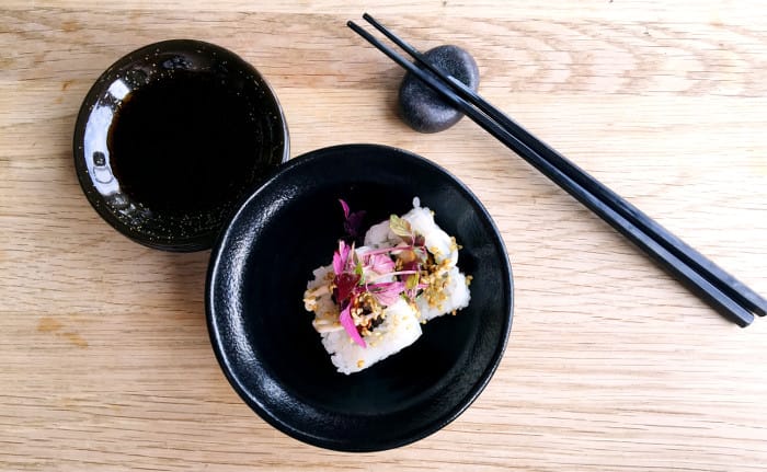 Sushi_aptitretare_Yasuragi