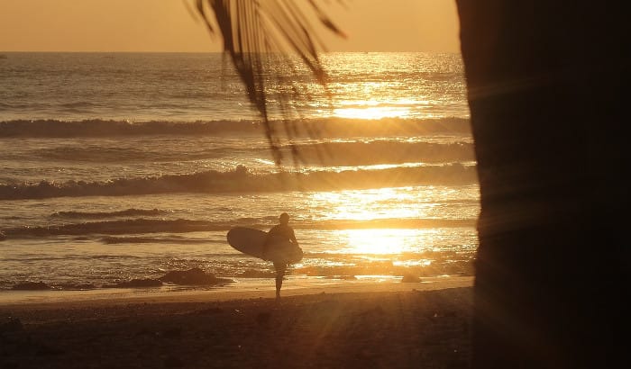 sunset-surf