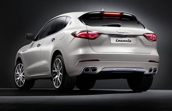 Maserati_Levante_back