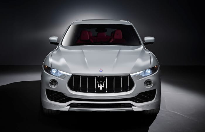 Maserati_Levante_front
