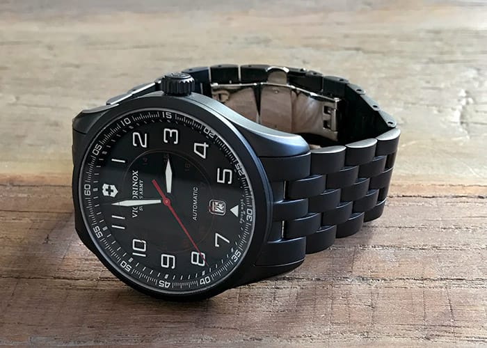 Victorinox Airboss Black Edition